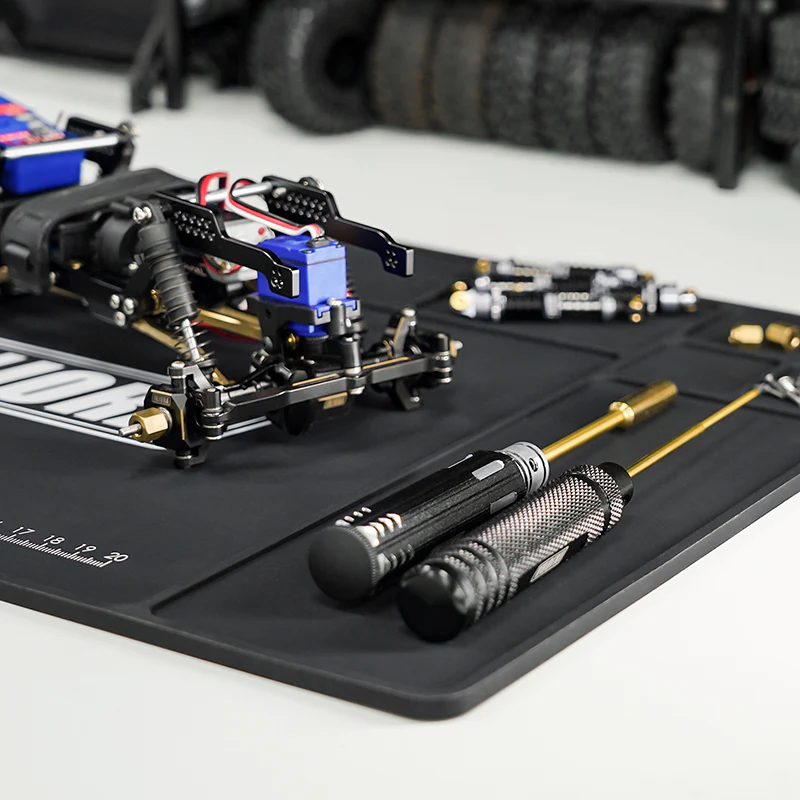 INJORA Silicone Work Mat Pit Mat for 1/18 1/24 RC Car (420x297mm) - Image 8